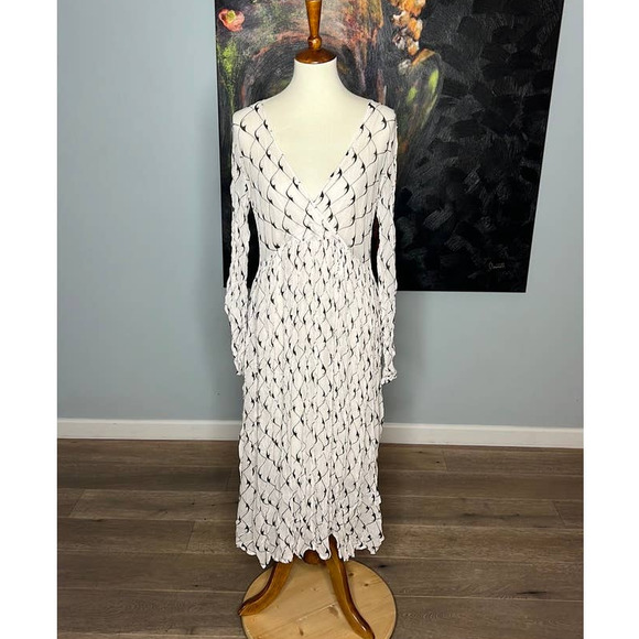 Baum Und Pferdgarten Axelle Georgette Midi Dress Size 40 US 8 MISSING SLIP - Picture 2 of 6